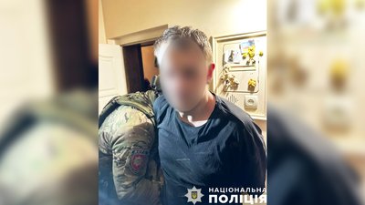 У Чернігові правоохоронці ліквідували лабораторію де виготовляли наркотики