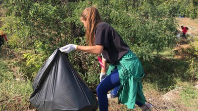 Одесити долучились до Всесвітнього дня прибирання Одесити долучились до Всесвітнього дня прибирання