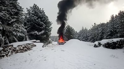 Російський FPV-дрон влучив у авто лісівників на Чернігівщині