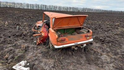 "Не надав перевагу в русі". На Вінниччині у ДТП травмувались четверо людей "Не надав перевагу в русі". На Вінниччині у ДТП травмувались четверо людей