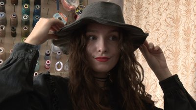 Капелюх Анастасії Греси, дизайнерки-початківиці з Тернополя Капелюх Анастасії Греси, дизайнерки-початківиці з Тернополя
