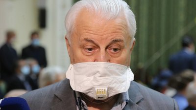 Гра м’язами чи загроза вторгнення: що відбувається на фронті та у переговорах щодо Донбасу