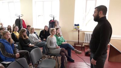 Школярі на Житомирщині збирають гроші на свої проєкти