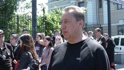 До Івано-Франківська евакуювалися курсанти та викладачі Луганського університету внутрішніх справ До Івано-Франківська евакуювалися курсанти та викладачі Луганського університету внутрішніх справ