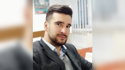 Поблизу Франківська хлопця вдарило струмом на залізничному мості. Одна з версій поліції — селфі Поблизу Франківська хлопця вдарило струмом на залізничному мості. Одна з версій поліції — селфі