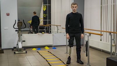 "Люди повертаються до повноцінного життя": як у Дніпрі протезують військових та цивільних "Люди повертаються до повноцінного життя": як у Дніпрі протезують військових та цивільних