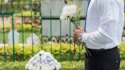Змінено порядок виплати допомоги на поховання пенсіонерів. Що мають знати миколаївці