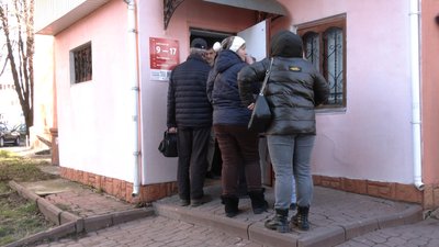 У Хмельницькому роздають продуктові набори. Хто може отримати У Хмельницькому роздають продуктові набори. Хто може отримати
