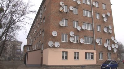 Українські канали закодують для власників "тарілок"