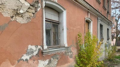 Армія РФ вкотре обстріляла Херсон. Травмована людина