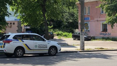 Поліція встановлює обставини ДТП у центрі Житомира: автомобіль збив 68-річного чоловіка Поліція встановлює обставини ДТП у центрі Житомира: автомобіль збив 68-річного чоловіка
