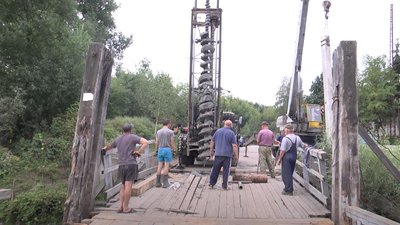 Понтонний міст через Десну біля Новгорода-Сіверського перекрили: там розпочали ремонт