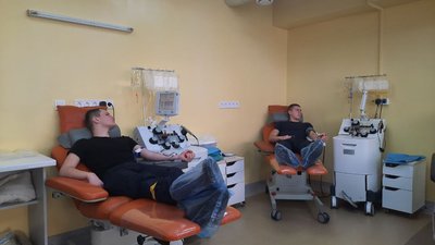 У святковий період бракує донорської крові: кому та як допомагають донори у Львові