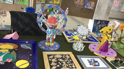 У Житомирі визначили переможців найбагаточисельнішого конкурсу "Космічні фантазії" У Житомирі визначили переможців найбагаточисельнішого конкурсу "Космічні фантазії"