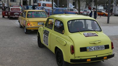 Львів'яни на "Запорожці" фінішували на Ралі Монте-Карло у Франції Львів'яни на "Запорожці" фінішували на Ралі Монте-Карло у Франції