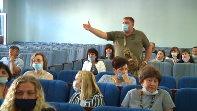 Батьки учнів гімназії №23 у Житомирі виступили проти переведення їхніх дітей до іншої школи