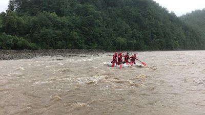 Не вижив. На Франківщині знайшли хлопчика, який впав у гірську річку