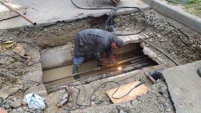 В одному із восьми багатоквартирних будинків Луцька відновили опалення