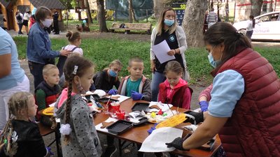 "Ми - єдині. Ми - за мир". У Франківську відбулося свято для дітей та дорослих "Ми - єдині. Ми - за мир". У Франківську відбулося свято для дітей та дорослих