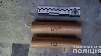 У гаражі чоловіка, який вчинив самогубство у Харкові, знайшли арсенал зброї У гаражі чоловіка, який вчинив самогубство у Харкові, знайшли арсенал зброї