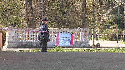 У парках Дніпра чергують патрулі: поки не штрафують, але попереджають про заброну прогулянок
