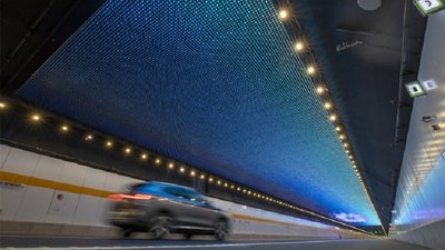 Під озером у Китаї відкрили найдовший автомобільний тунель