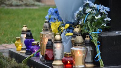 На Тернопільщині вшанували пам’ять Героя України Сергія Кульчицького На Тернопільщині вшанували пам’ять Героя України Сергія Кульчицького