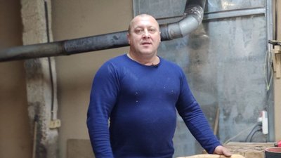 Тернополянин виготовив панно із зображенням розстріляного українського героя Тернополянин виготовив панно із зображенням розстріляного українського героя