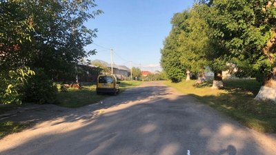 У селі на Тернопільщині автомобіль збив чоловіка