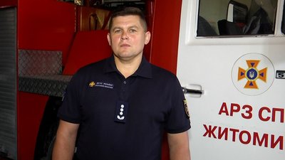 За 26 років такого ще не бачив – житомирський рятувальник Володимир Нечега про ліквідацію наслідків авіаударів