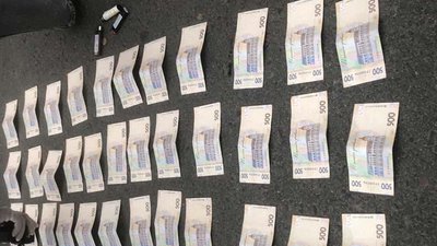 Допомагав призовникам виїжджати за кордон: у Тернополі викрили керівника благодійного фонду Допомагав призовникам виїжджати за кордон: у Тернополі викрили керівника благодійного фонду