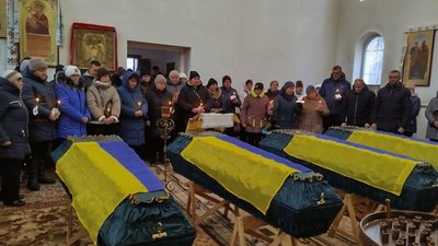 На Сумщині вперше поховали чотирьох невпізнаних військовослужбовців