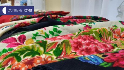 У Сумах відкрили виставку хусток У Сумах відкрили виставку хусток