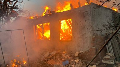 пожежа, горить будинок, загинула жінка, обстріл Кривого Рогу