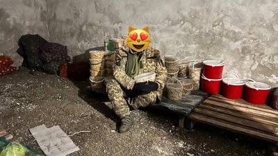 Тонну олів’є приготували та відправили на фронт для ЗСУ житомирські волонтери Тонну олів’є приготували та відправили на фронт для ЗСУ житомирські волонтери