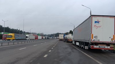 Ягодин Дорогуськ, черги на кордоні, сповільнення трафіку Ягодин, польські митники