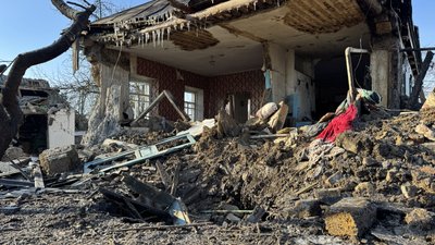 У Кременчуцькому районі уламки дрона пошкодили будинки