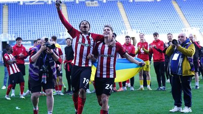Іван Варфоломеєв у матчі за "Лінкольн-Сіті"