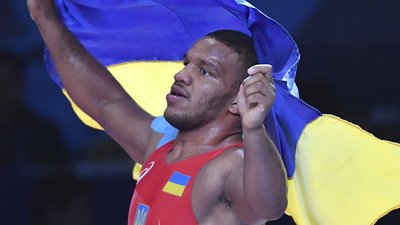 Україна здобула перше "золото" Олімпіади-2020: його виграв борець Жан Беленюк