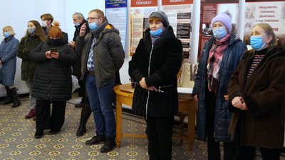 Голодомор очима дисидентів. У Дніпрі відкрили виставку «Неприборкана пам’ять». Фоторепортаж Голодомор очима дисидентів. У Дніпрі відкрили виставку «Неприборкана пам’ять». Фоторепортаж