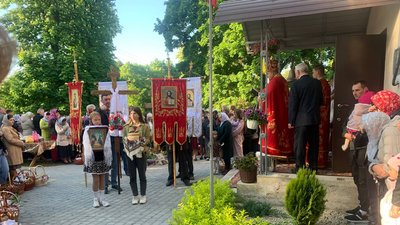 Великодні паски освячують у храмах Вінниччини Великодні паски освячують у храмах Вінниччини