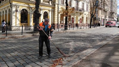 Садовий заявив про звільнення двірників у Львові через заблоковані казначейством платежі