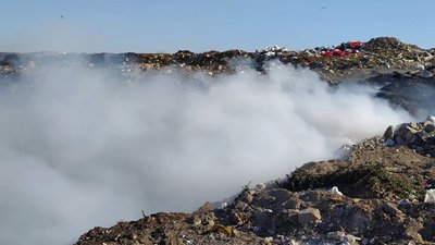 На Миколаївщині горить сміттєзвалище