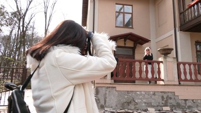 Львівська фотомодель під час зйомки Львівська фотомодель під час зйомки