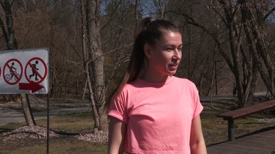 Купаються і граються: попри карантин харків'яни продовжують відвідувати зони відпочинку Купаються і граються: попри карантин харків'яни продовжують відвідувати зони відпочинку