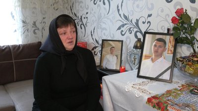 "Він був нам усім підтримкою": історія загиблого бійця з Хмельниччини Віталія Гайдая, який може стати Героєм України "Він був нам усім підтримкою": історія загиблого бійця з Хмельниччини Віталія Гайдая, який може стати Героєм України