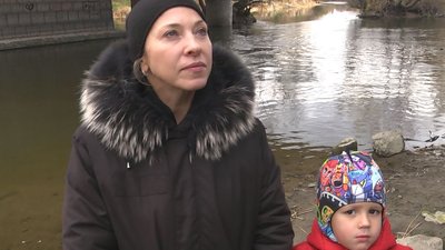 Майже тонну риби запустили луцькі рибалки у річку Стир Майже тонну риби запустили луцькі рибалки у річку Стир