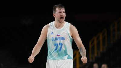 Лідер збірної Словенії продовжив контракт із "Даллас Маверікс" на рекордних умовах