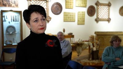 Розмальовані, витравлені та вирізьблені: у Чернігові відкрилася виставка на якій представлені понад 500 писанок Розмальовані, витравлені та вирізьблені: у Чернігові відкрилася виставка на якій представлені понад 500 писанок