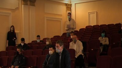 Міськрада Тернополя виділила 47 млн грн на доплату медикам, на медобладнання та лікування тернополян
